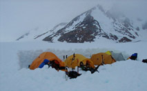 Patagonia Adventure Trip: Outdoor travel trekking Patagonia Ice Cap - Glacier trekking in Patagonia, Argentina